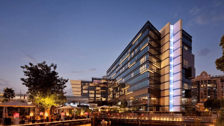 Jumeirah Creekside Hotel